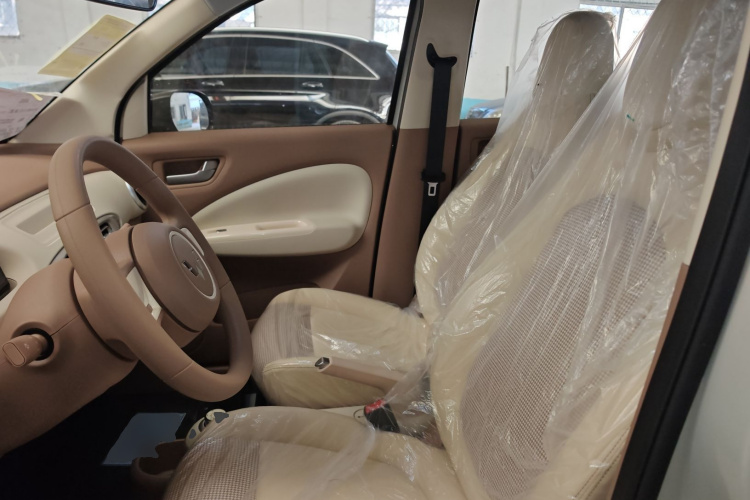 五菱汽车 宏光MINIEV 2025款 四门版 进阶款中控内饰19