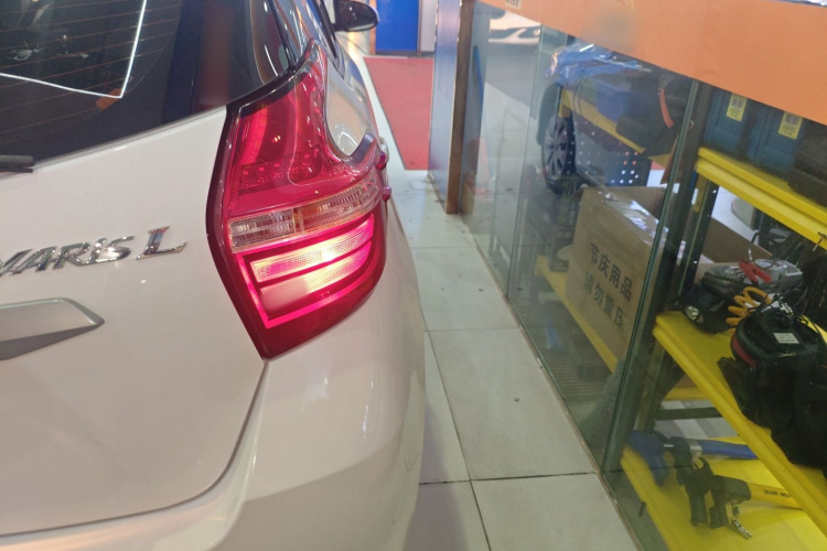 丰田 YARiS L 致炫 2019款 1.5E CVT魅动版 国VI车身外观9