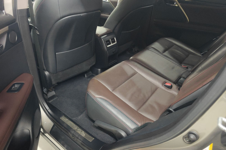 雷克萨斯RX 2016款 300 四驱典雅版 国V中控内饰21