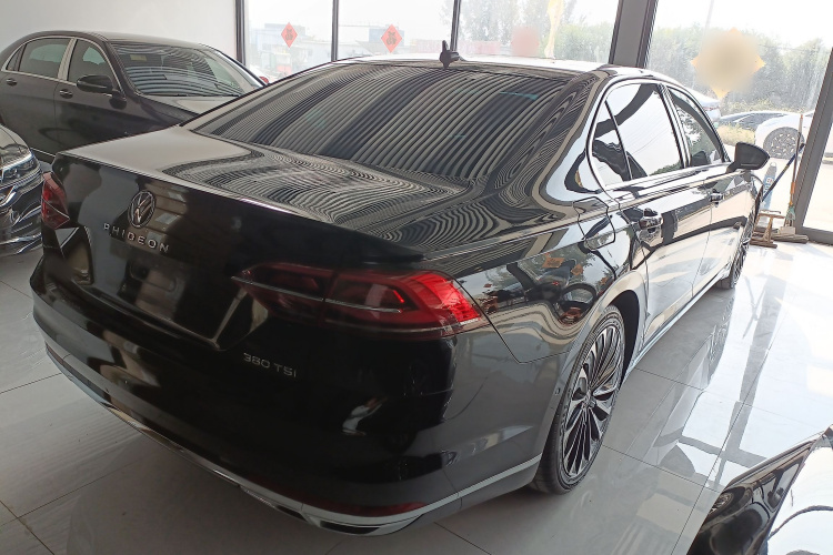 大众 辉昂 2021款 380TSI 尊贵版车身外观7