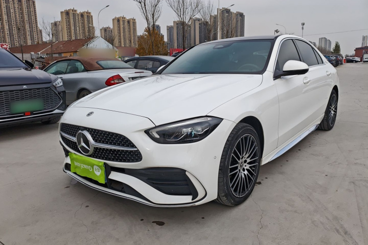 奔驰C级 2023款 C 260 L 运动版车身外观1