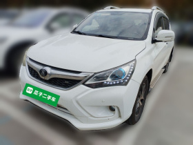 比亚迪 宋 2016款 盖世版 1.5TI 手动精英型