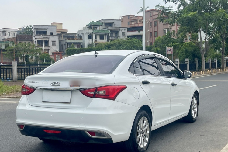 奇瑞 艾瑞泽5 2019款 1.5L 手动自在版 国V车身外观6007