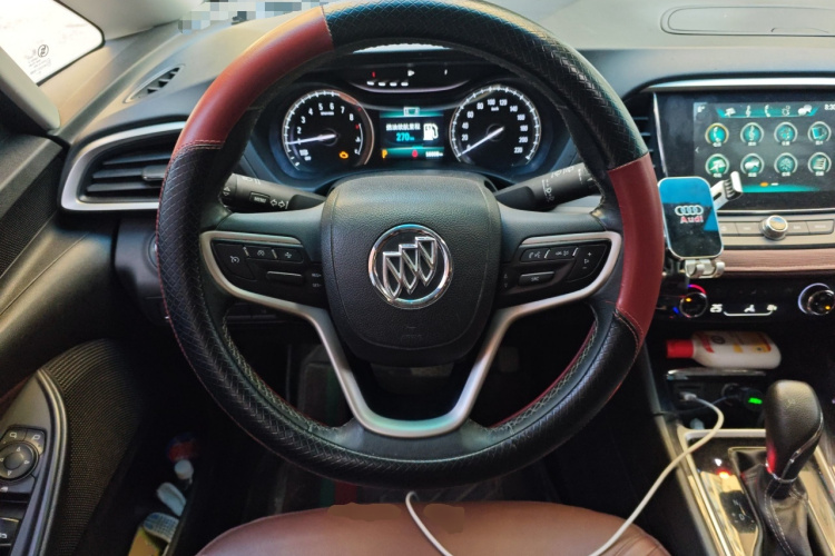 别克GL6 2019款 18T 6座互联豪华型 国V中控内饰13