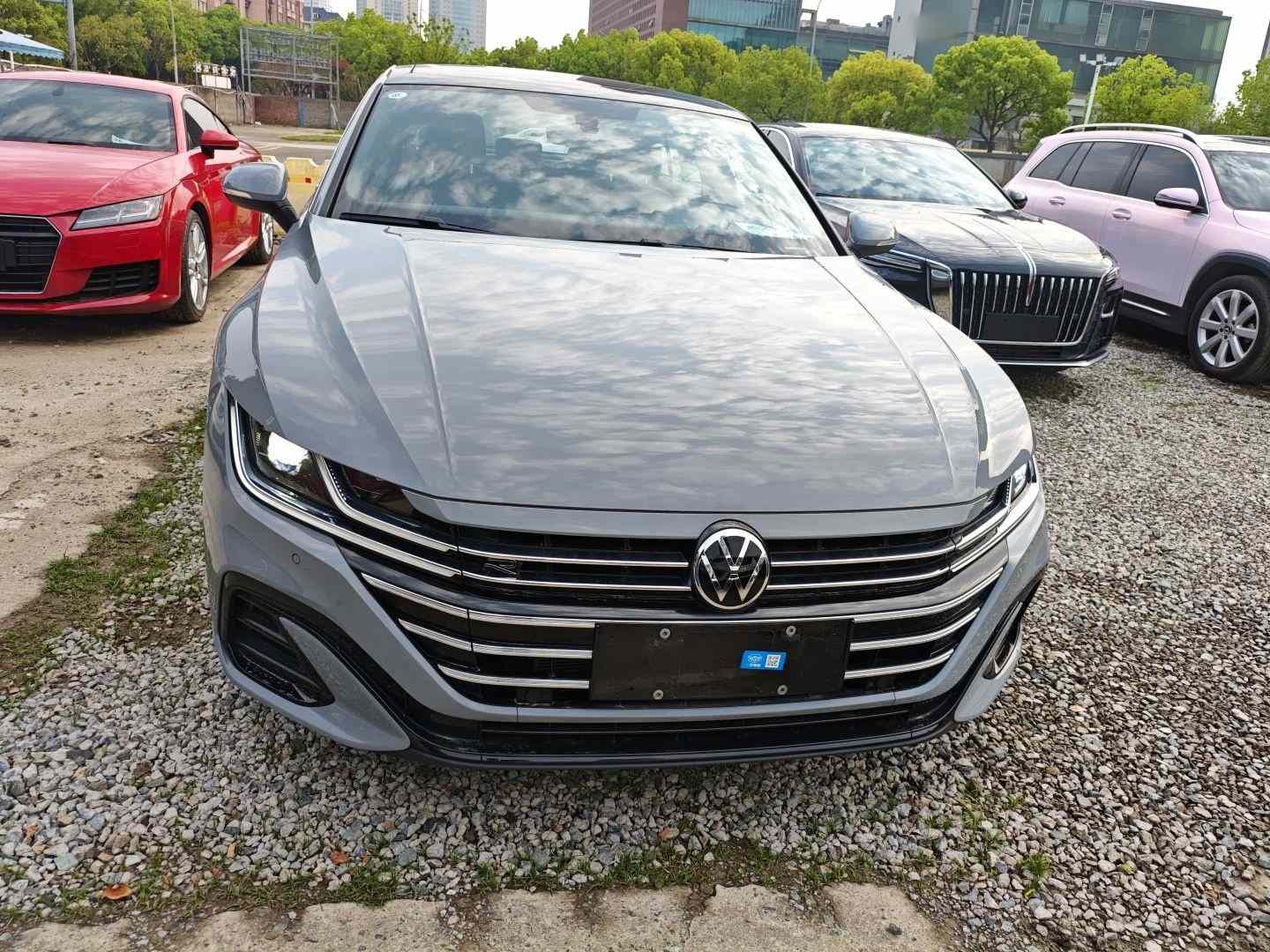 一汽-大众CC 2025款 改款 330TSI 炫目 众享款(1)