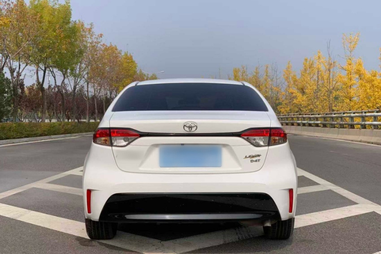 丰田 雷凌 2024款 185T CVT豪华版车身外观6004