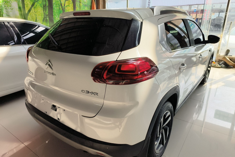 雪铁龙C3-XR 2015款 1.6L 自动先锋型车身外观7