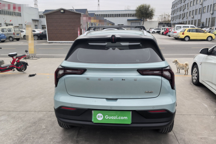 吉利几何E萤火虫 2024款 401km 星光车身外观6004