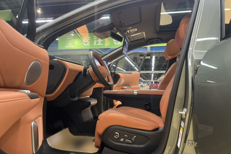 长安启源E07 2025款 增程 两驱 39kWh Max智驾版中控内饰7008