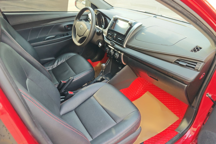 丰田 威驰 2014款 1.5L 自动智臻版局部细节9005