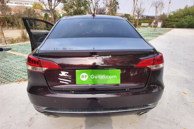 众泰Z700 2016款 1.8T DCT尊贵型局部细节23