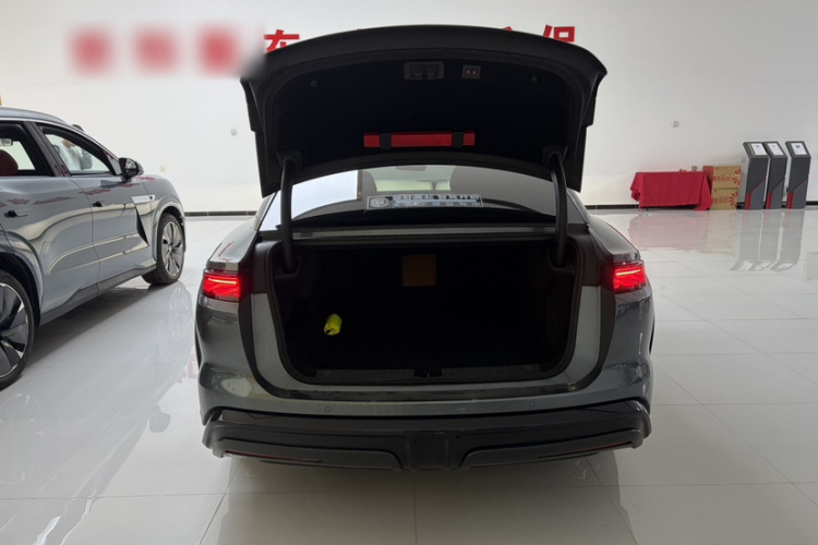 比亚迪 汉L 2025款 DM-p 四驱激光雷达旗舰型局部细节23