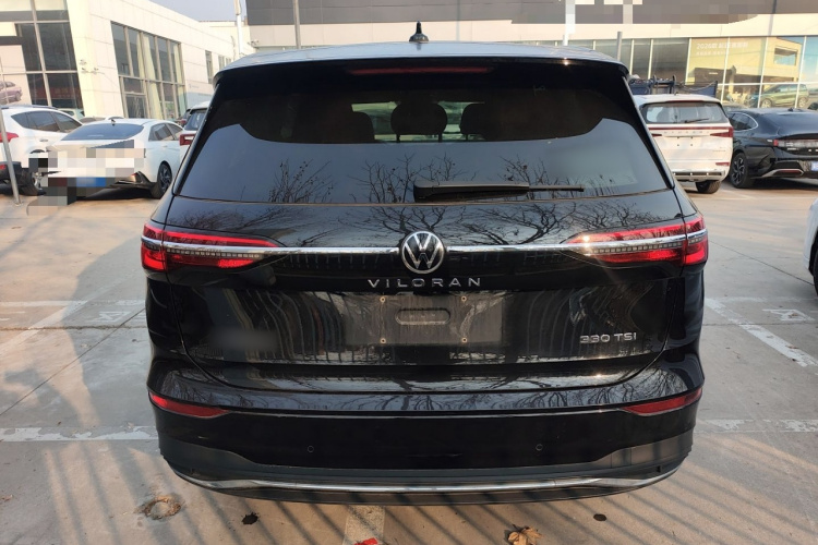 大众 威然 2024款 330TSI 豪华版车身外观6