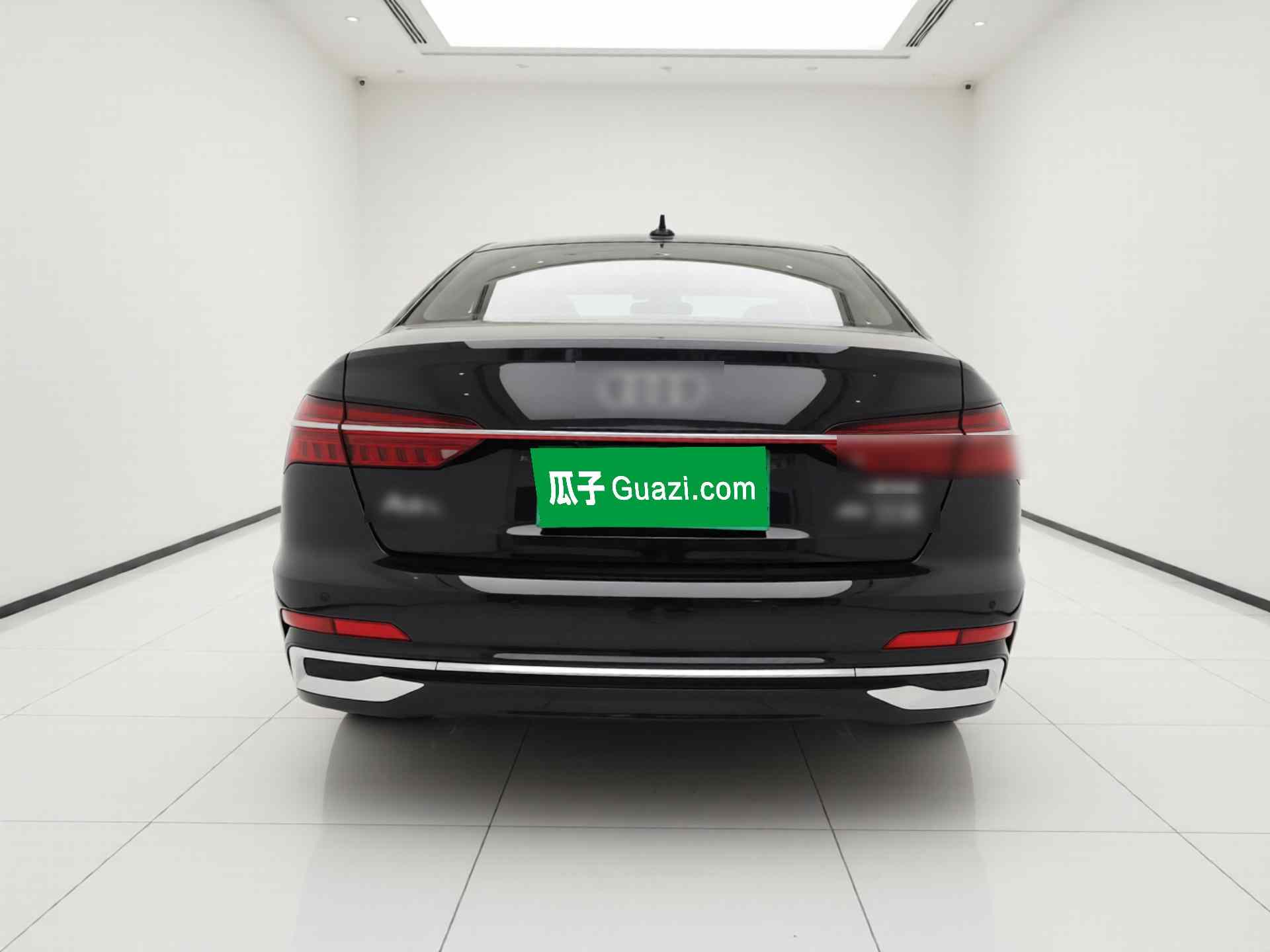奥迪A6L 2025款 改款 45 TFSI quattro 臻选动感型(4)