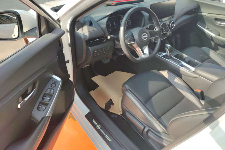 日产 轩逸 2023款 1.6L CVT悦享版中控内饰20