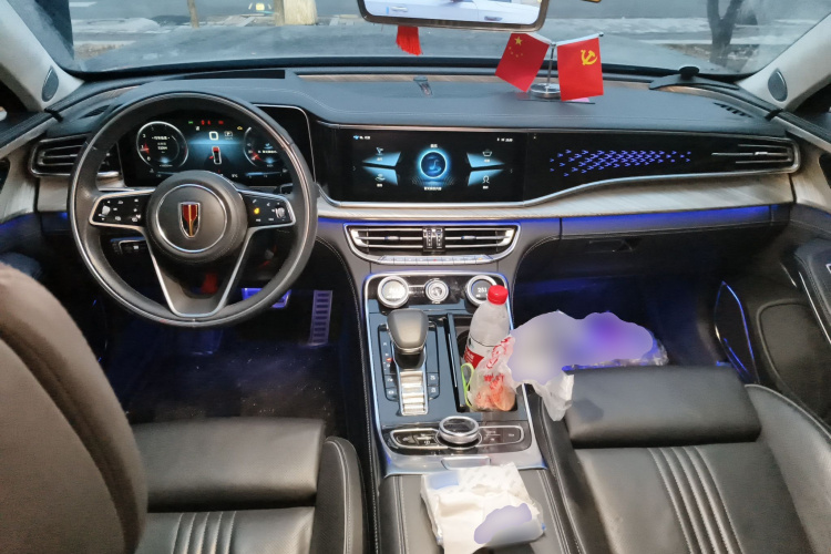 红旗H9 2020款 3.0T 智联旗领四座版中控内饰12