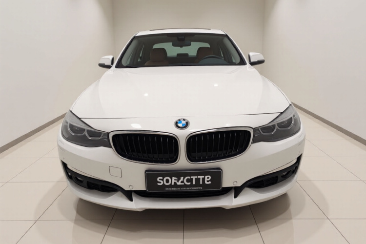 宝马3系GT 2017款 320i 时尚型车身外观2