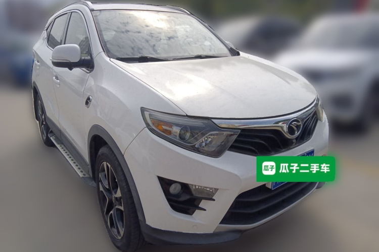 东南DX7 2017款 1.5T 自动豪华型车身外观3