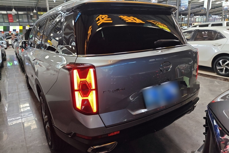 广汽传祺 传祺GS8 2022款 领航系列 2.0TGDI 四驱豪华智联版（六座）车身外观6003