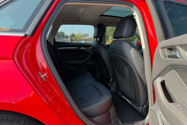 奥迪A3 2015款 Sportback 35 TFSI 百万纪念舒享型中控内饰7005