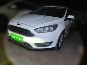 福特 福克斯 2017款 两厢 1.6L 自动舒适型智行版