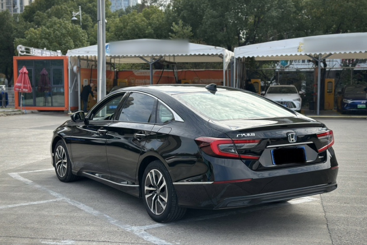 本田 雅阁 2022款 锐·混动 2.0L 锐领版车身外观6004