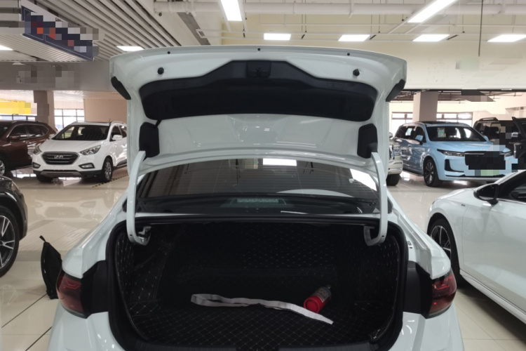 大众 速腾 2025款 改款三 300TSI DSG超越版局部细节23