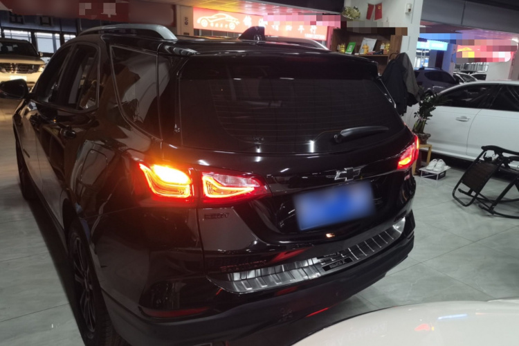 雪佛兰 探界者 2019款 Redline 550T 自动四驱拓界版RS 国VI车身外观6