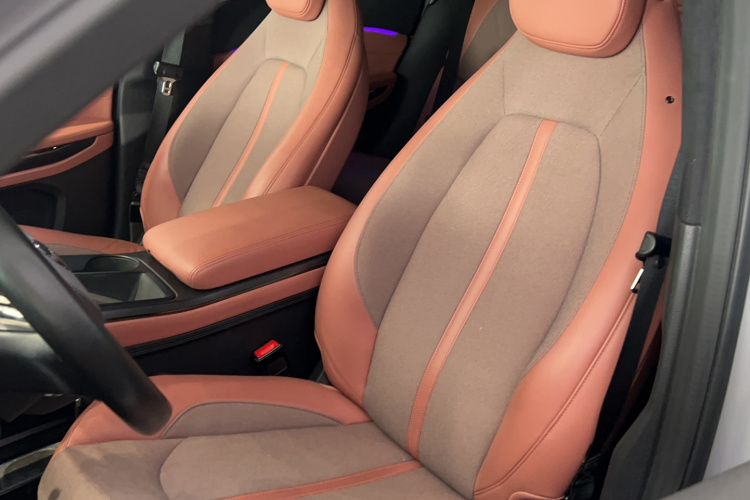 蔚来EC6 2020款 430KM 运动版局部细节19