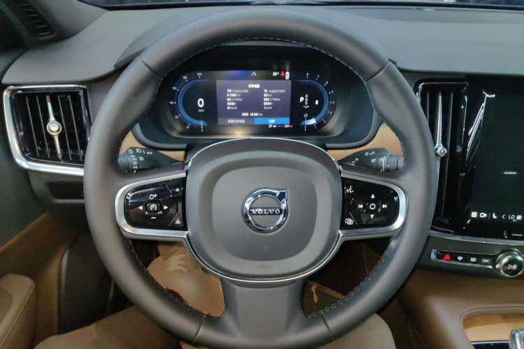 沃尔沃S90 2024款 B5 智逸豪华版中控内饰13