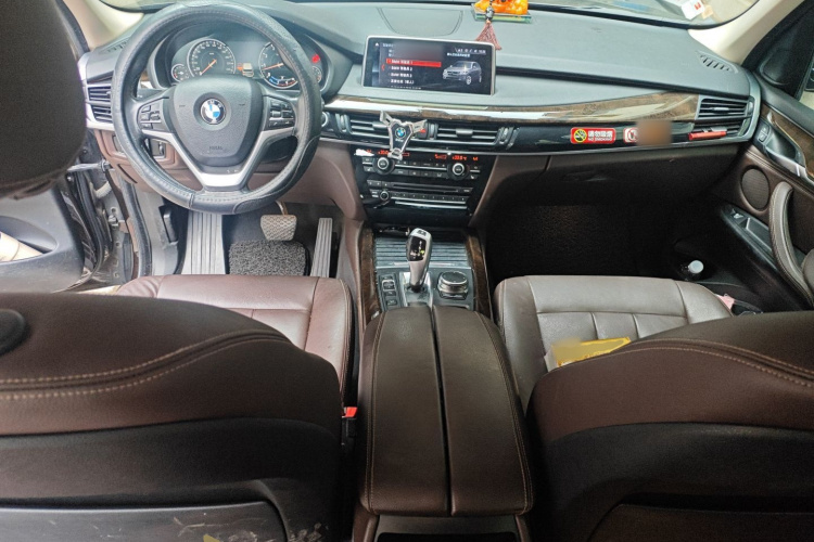 宝马X5(进口) 2017款 xDrive35i 典雅型中控内饰12