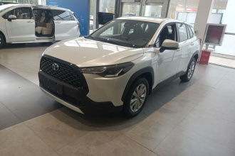 丰田 卡罗拉锐放 2024款 2.0L 精英版