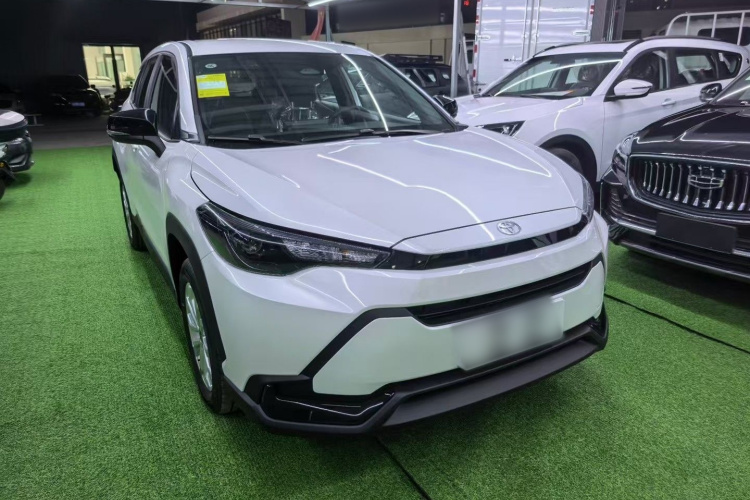 丰田 锋兰达 2026款 2.0L CVT舒适版车身外观6002