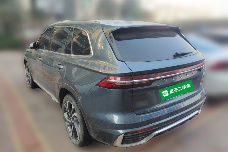 吉利汽车 星越L 2023款 2.0TD 高功自动两驱旗舰型车身外观5