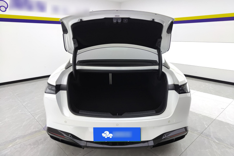 昊铂GT 2023款 560后驱七翼版机舱底盘23