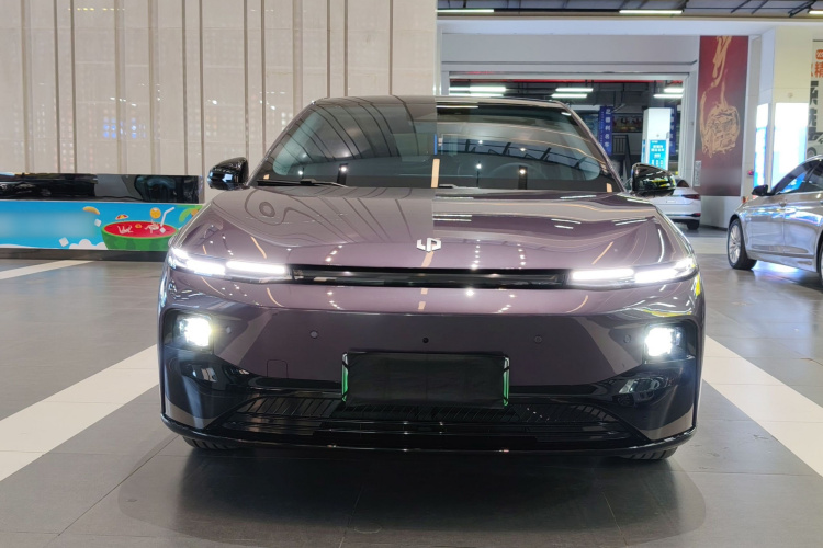 零跑汽车 零跑B01 2025款 650悦享版车身外观2