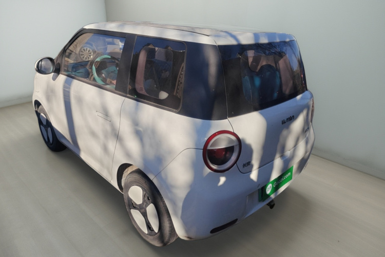 长安启源 长安Lumin 2022款 210km 香甜款车身外观5