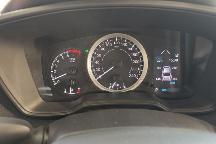 丰田 卡罗拉 2019款 1.2T S-CVT GL先锋版局部细节14