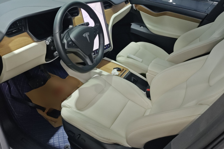 特斯拉 Model X 2019款 长续航版中控内饰19