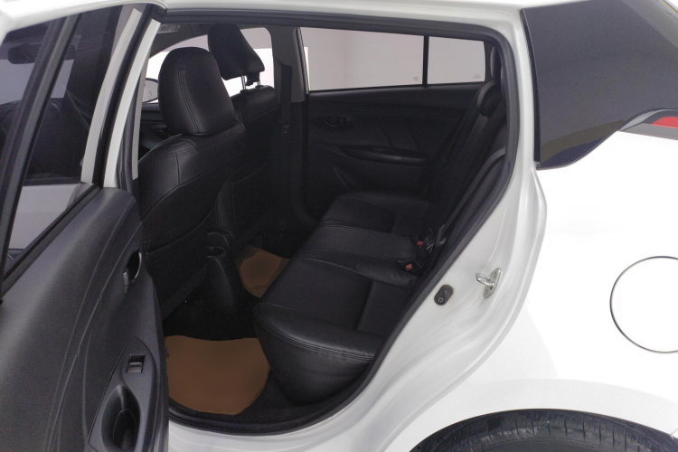 丰田 威驰FS 2019款 1.5L CVT锋驰版中控内饰21