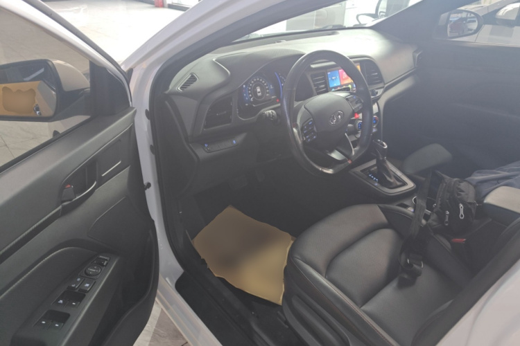 现代 领动 2020款 1.4T 双离合炫动·活力型中控内饰20