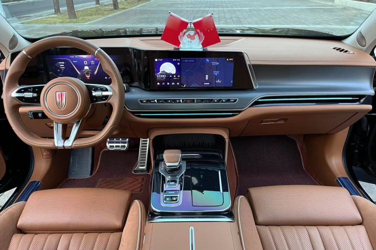 红旗H9 2024款 2.0T 旗享 私享风尚版局部细节18