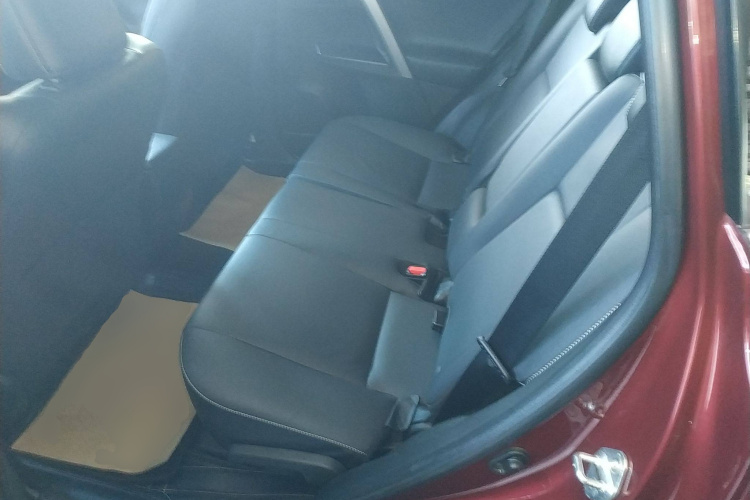 丰田 RAV4荣放 2016款 2.5L 自动四驱精英版中控内饰21