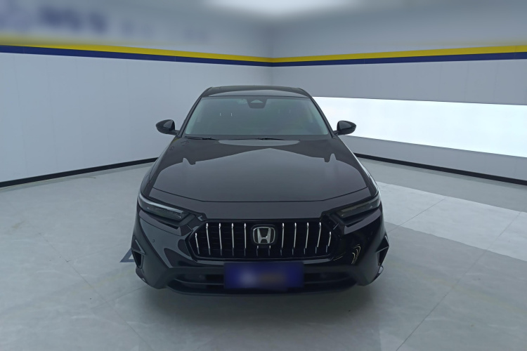 本田 英仕派 2023款 260TURBO 精致版车身外观2