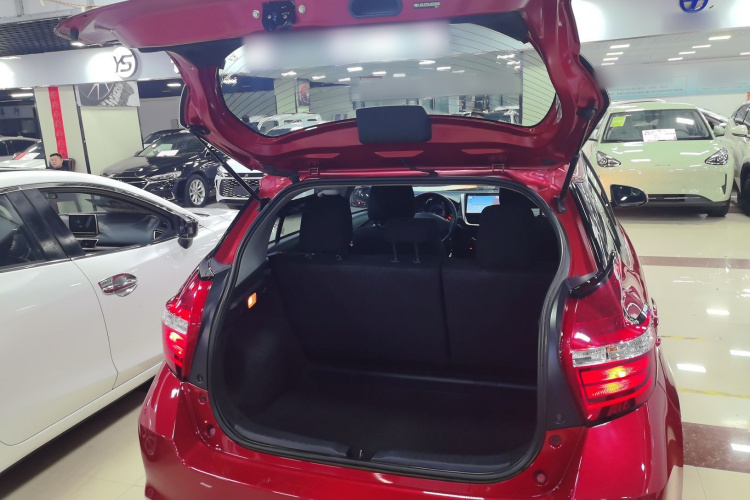 丰田 YARiS L 致炫 2016款 改款 1.5E CVT魅动版机舱底盘23