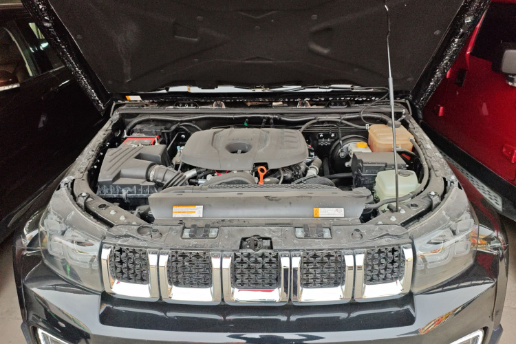 北京越野 北京BJ40 2020款 2.0T 自动四驱城市猎人版侠客型机舱底盘24