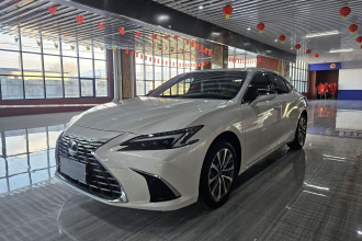 雷克萨斯ES 2025款 200 臻享版