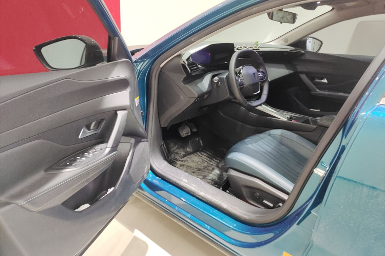 标致408X 2023款 魅力版中控内饰20