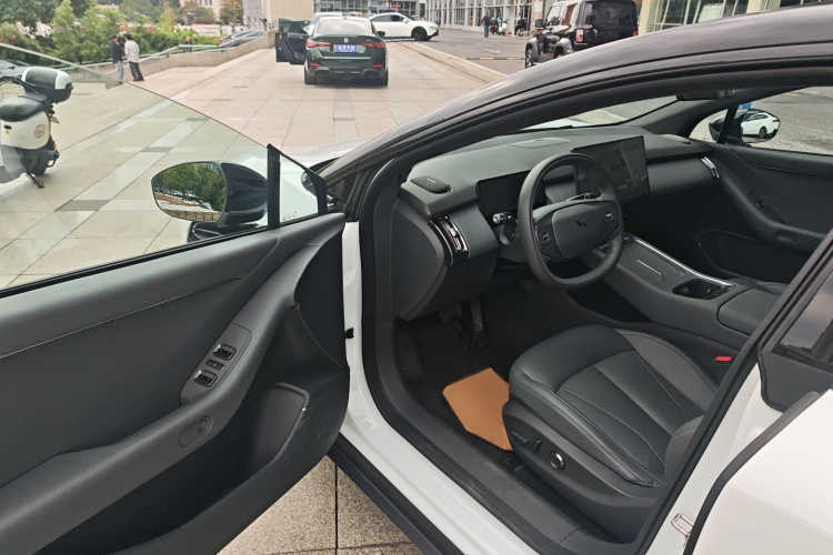 小鹏P7+ 2024款 长续航 Max中控内饰7003