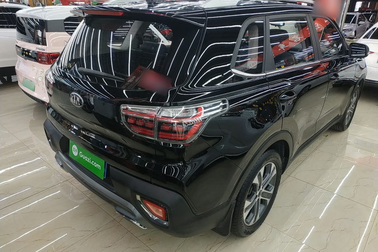 起亚 智跑 2018款 2.0L 自动智享豪华版 国V车身外观6005